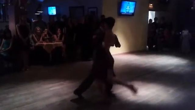 Yanina Quinones Neri Piliu - Tango 2 (11.12.13, Moscow, "French Cafe" milonga) смотреть онлайн