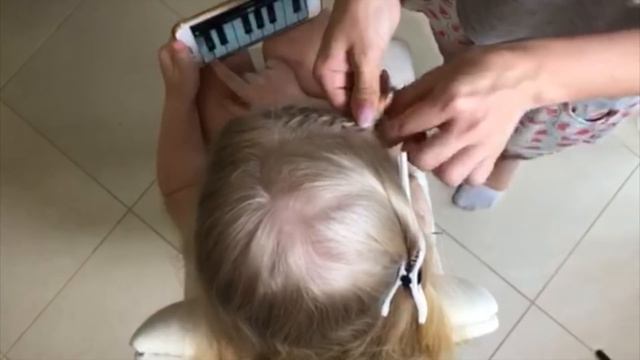 ПРИЧЕСКА ЗА 5 МИНУТ В ШКОЛУ ДЛЯ ДЕТЕЙ / Две косы в маленьком сердечке / Красивая прическа пошагово смотреть онлайн