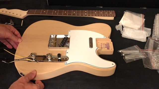 Unboxing a StewMac Wilkinson Modern T Guitar Kit смотреть онлайн