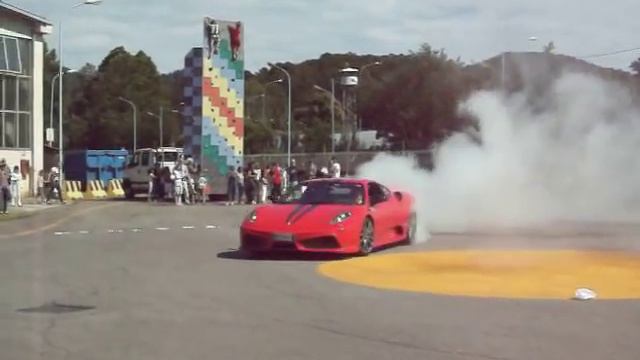 testa coda ferrari la spezia смотреть онлайн