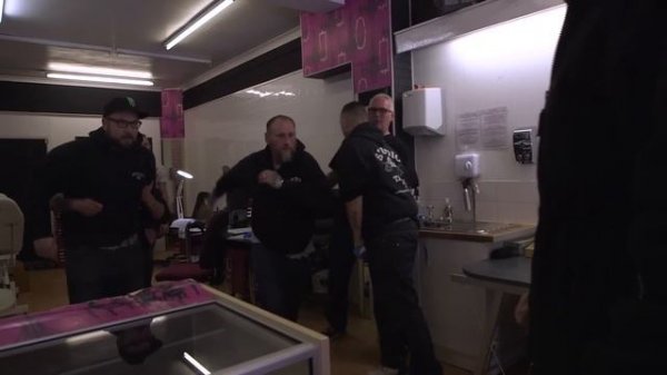 Episode 8  - Car repossessions - vehicle finance - Debt collecting