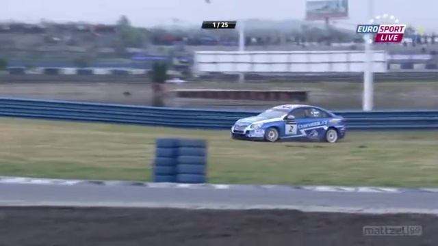 WTCC 2011 Tianma Rennen2 Startchaos смотреть онлайн