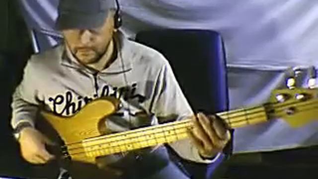 Bass 23° Performance Cover Jill Scott. ByTrov смотреть онлайн