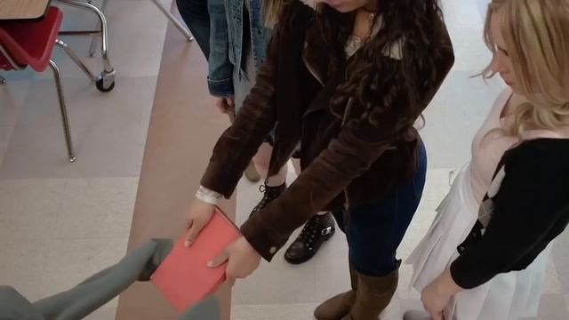 Отомстила всем задирам в школе смотреть онлайн