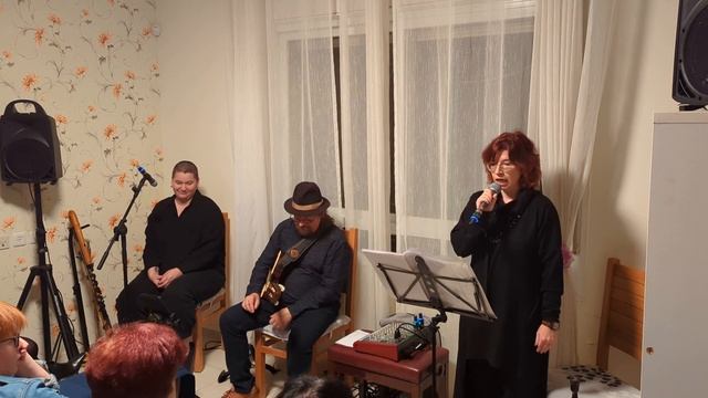 Творческий вечер Виктории Райхер "Старые и новые сказки", музыка Вита Гуткина и Лены Фольк. Часть смотреть онлайн