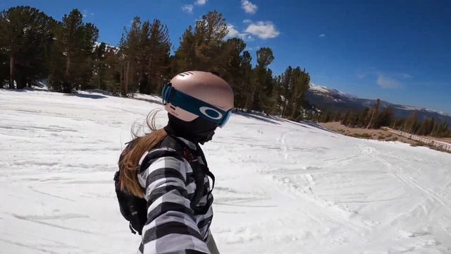 What Is The BEST Mountain In The World? MAMMOTH! Snowboarding In Mammoth Mountain IN MAY