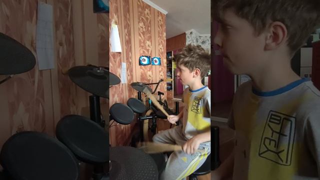 Етюд 7 на малі барабани смотреть онлайн