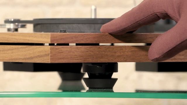 Music Hall MMF-3.3 SE — красивая вертушка за 70 000 с нетипичной конструкцией. Подробный обзор. смотреть онлайн