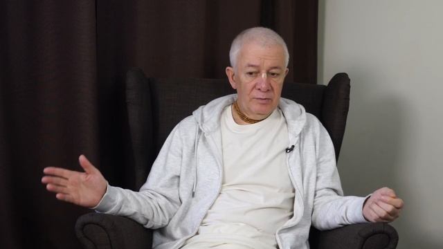 Александр Хакимов / интервью Artha Business смотреть онлайн