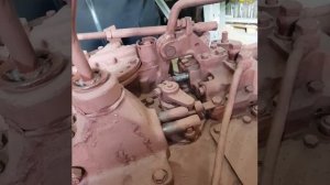 Причина, по которой не останавливается бустерный вал в КПП на К-700