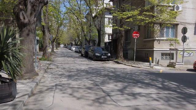 Как выглядит центр Варны, улочки города и дома, Любимые места автора канала. смотреть онлайн
