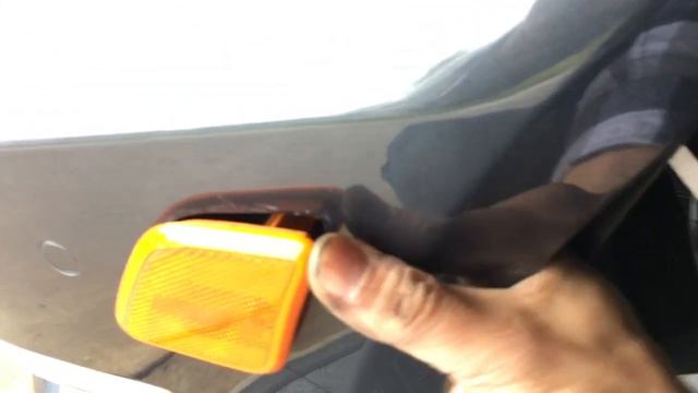 CLS63 AMG W218 Side Marker Easy Installation смотреть онлайн