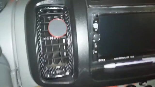 Магнитный держатель для телефона