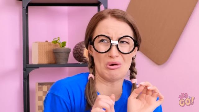 EXTREME BARBIE BEAUTY MAKEOVER ?? Cute Miniature Crafts & Tiny DIY Ideas by 123 GO! смотреть онлайн
