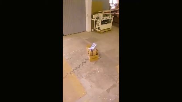 Как развлекаются мебельщики в конце рабочего дня смотреть онлайн