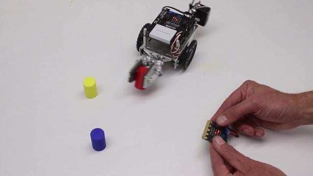 cyber:bot Tilt Control with Gripper Attachment смотреть онлайн