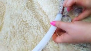 Обматываем  обруч pastorelli для художественной гимнастики блестящей обмоткой