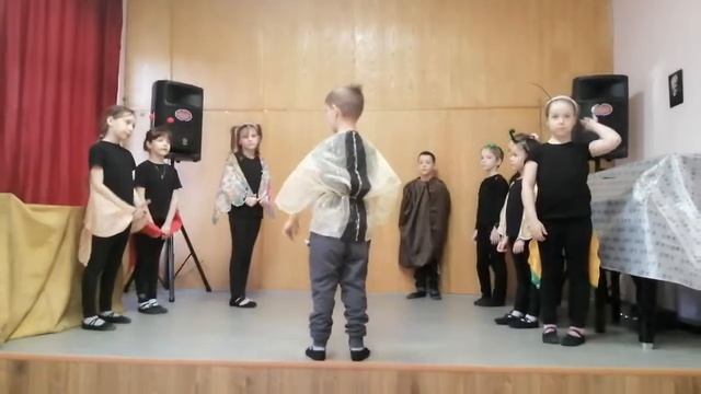 Инсценировка стихотворения Сергея Михалкова "Лесная академия" смотреть онлайн