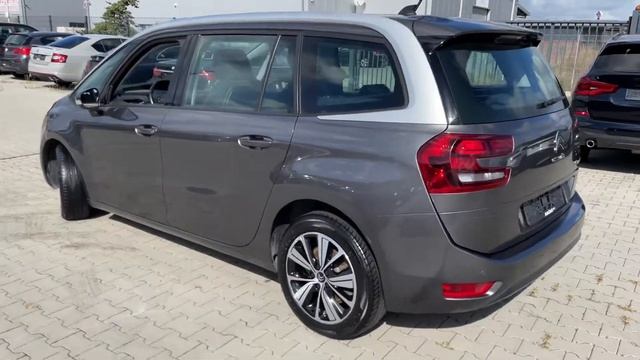 Citroën Grand Spacetourer 1,5 Ltr. - 96 7 Sitze CO2-104 смотреть онлайн