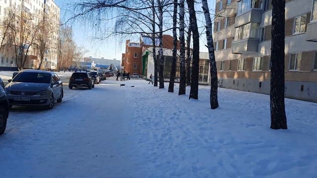 по одежке встречают / заговорили о патриотизме, значит, где-то украли смотреть онлайн