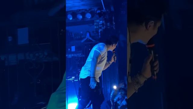 Твой поцелуй – NЮ и Асия смотреть онлайн