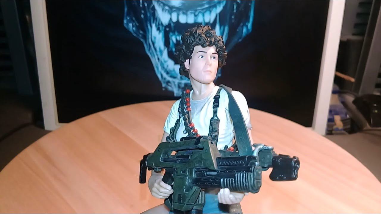 Toy hunt! 2015 Ripley from Aliens, Series 5 by Neca. смотреть онлайн