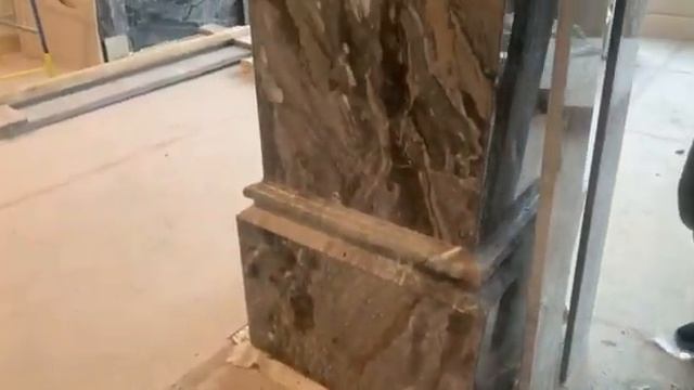 Мраморные колонны - облицовка частного дома в Московской области смотреть онлайн