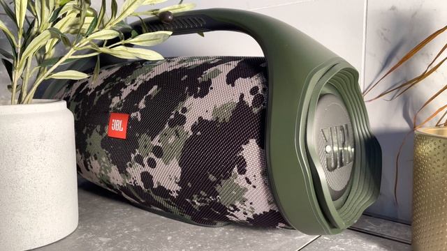 JBL BoomBox 2 - Bass Test 4K HDR смотреть онлайн