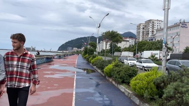 Из Батуми в Турцию на 1 день. Переход границы. Хопа. Кемальпаша. Istanbul Bazaar. Одна в Турции. смотреть онлайн