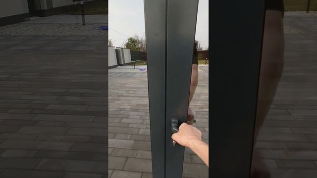 Монтаж теплых алюминиевых дверей #двери #остекление #гараж #дом #строительство #стеклопакет смотреть онлайн