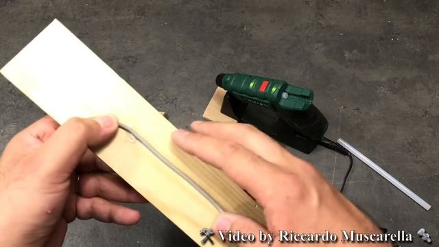 pistola RICARICABILE per colla a caldo PARKSIDE. PHPA 4 A1 a batterie ricaricabile. Recensione. lid смотреть онлайн