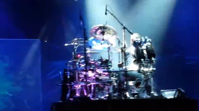 Godsmack - Sully Erna and Shannon Larkin dual Drum Solo 8/27/14 Gilford NH смотреть онлайн