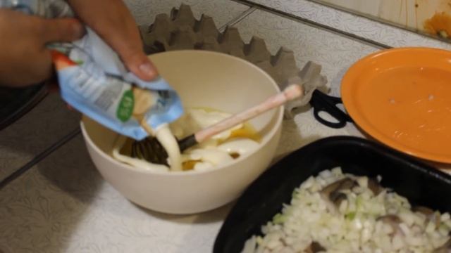 Минтай в яично майонезном соусе.ОБЪЕДЕНИЕ смотреть онлайн