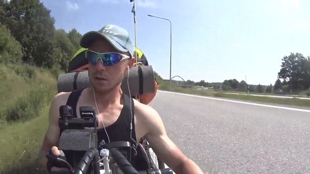 BelarusAlien 28 день. Мечты и бобовый суп.