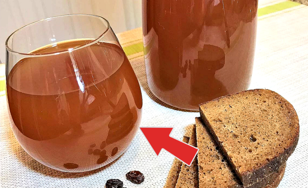 Такой квас будете делать снова и снова. Как приготовить темный вкусный квас из черного хлеба смотреть онлайн