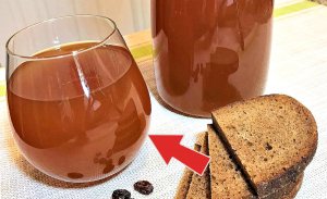 Такой квас будете делать снова и снова. Как приготовить темный вкусный квас из черного хлеба