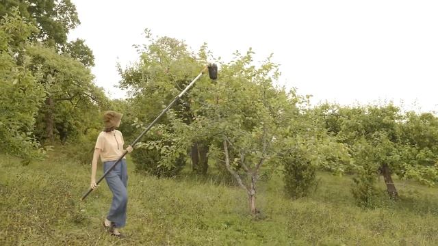 Fiskars QuikFit Fruktplukker смотреть онлайн