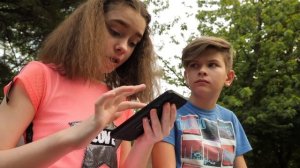 КТО СЛЕДИТ ЗА КСЮШЕЙ?!! #1