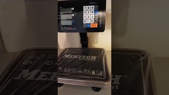 Торговые напольные весы M-ER 333 ACPU-60.20 с расч. стоимости LCD Внешний вид весов Mertech смотреть онлайн