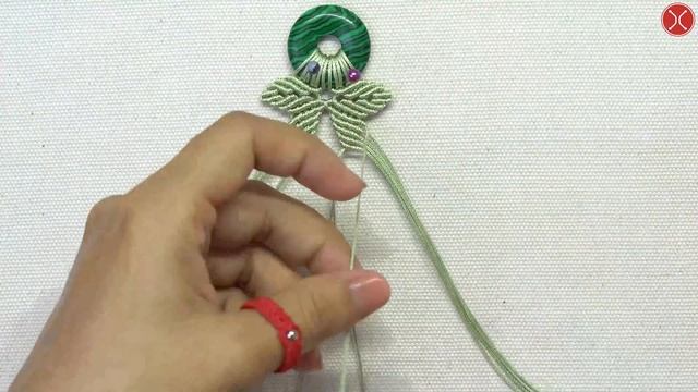 Macrame tutorial: DIY Macrame leaf Bracelet with Donut bead | Step by step tutorial смотреть онлайн