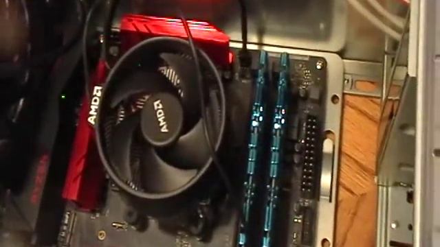 Ryzen 7 - 1700 - ASRock X370 Gaming X build with Benchmarks смотреть онлайн
