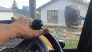 (75.5)Работаю  на экскаваторе-погрузчике АСЕ-TLB95 теперь фон жёлтый ?8.07 23