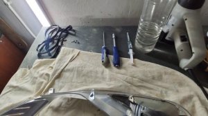 Как разобрать фару (снять стекло) Ford Focus 3, некоторые особенности.