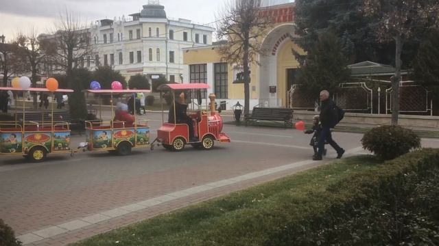 Курортный Бульвар Кисловодска. Декабрьская прогулка. смотреть онлайн