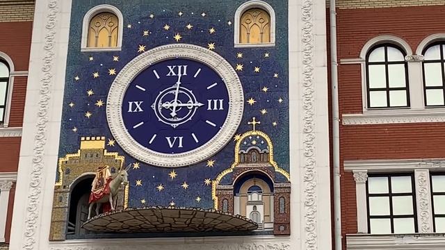 Достопримечательности Йошкар Олы. Часы с Осликом. Национальная художественная галерея смотреть онлайн