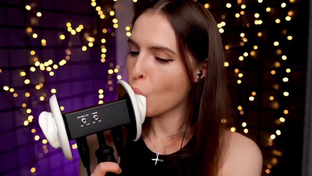 ASMR Ultra Fast Ear Licking 3Dio / АСМР очень быстро Ликинг (WORLD RECORD)