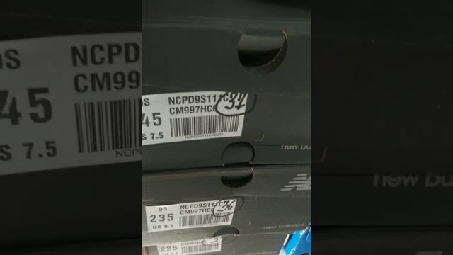 кроссовки женские в наличии смотреть онлайн