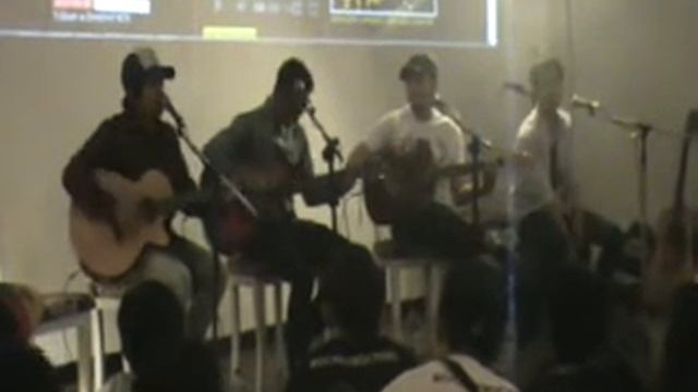 Hit The Highway - Big Umbrella смотреть онлайн