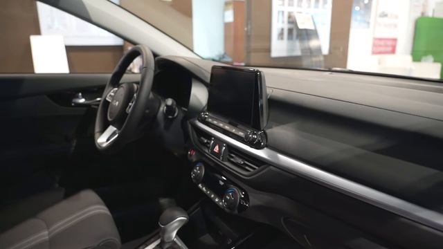 Kia Cerato смотреть онлайн