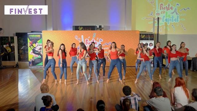 TS Kelsi Flashmob - Fiesta en la Capital 2021 смотреть онлайн